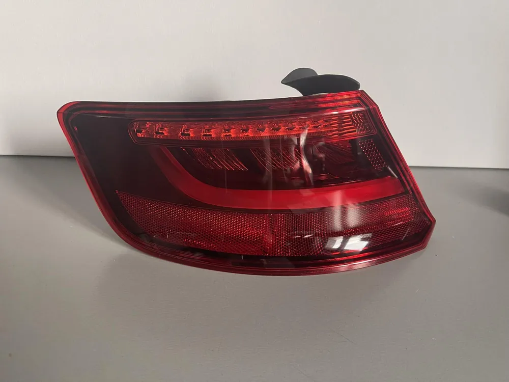 AUDI A3 8V LEWA LAMPA TYŁ SPORTBACK LED Super okazja