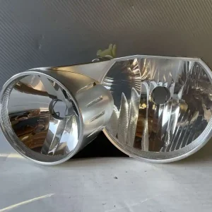 BMW E90 LEWE LUSTRO ODBŁYŚNIK LAMPY Nowość