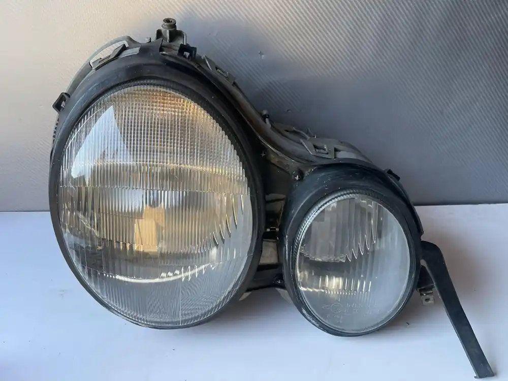 MERCEDES W210 PRAWA LAMPA PRZÓD Zamów dziś