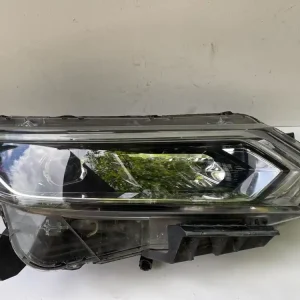 Nie przegap NISSAN QASHQAI J11 LIFT PRAWA LAMPA PRZÓD