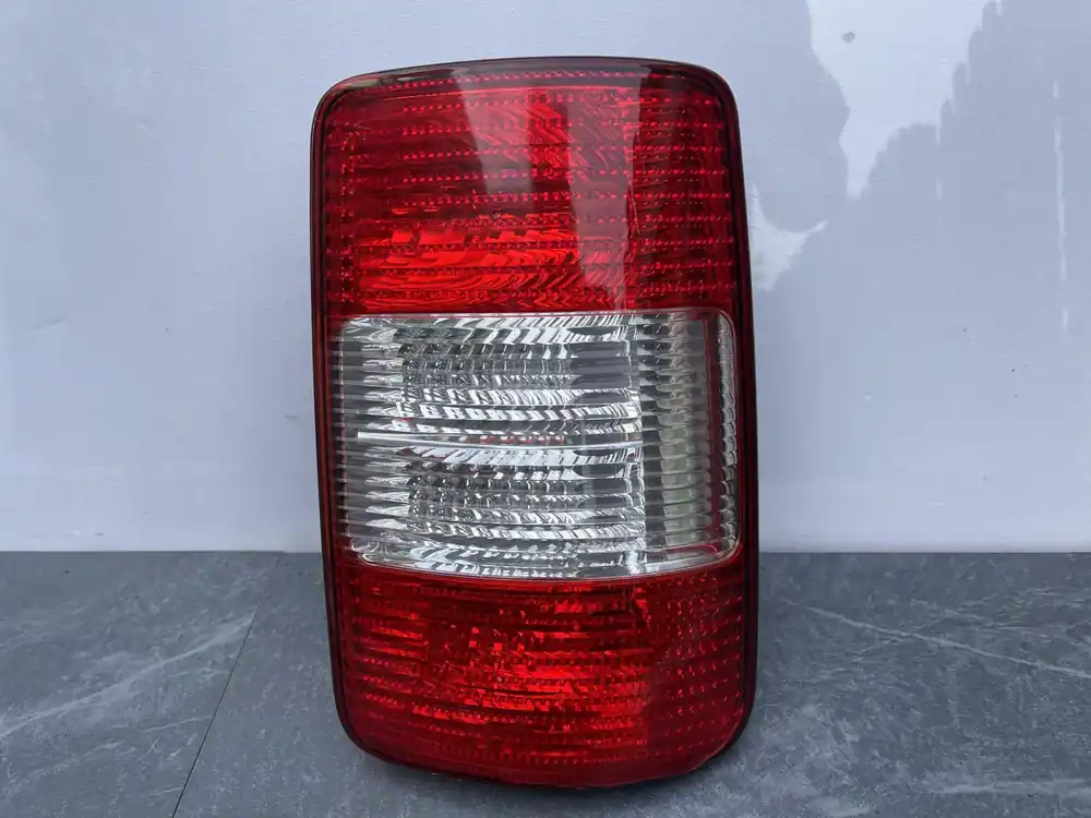 VW CADDY PRAWA LAMPA TYŁ Nie przegap