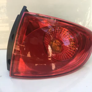 Bezpieczne zakupy SEAT ALTEA PRAWA LAMPA TYŁ